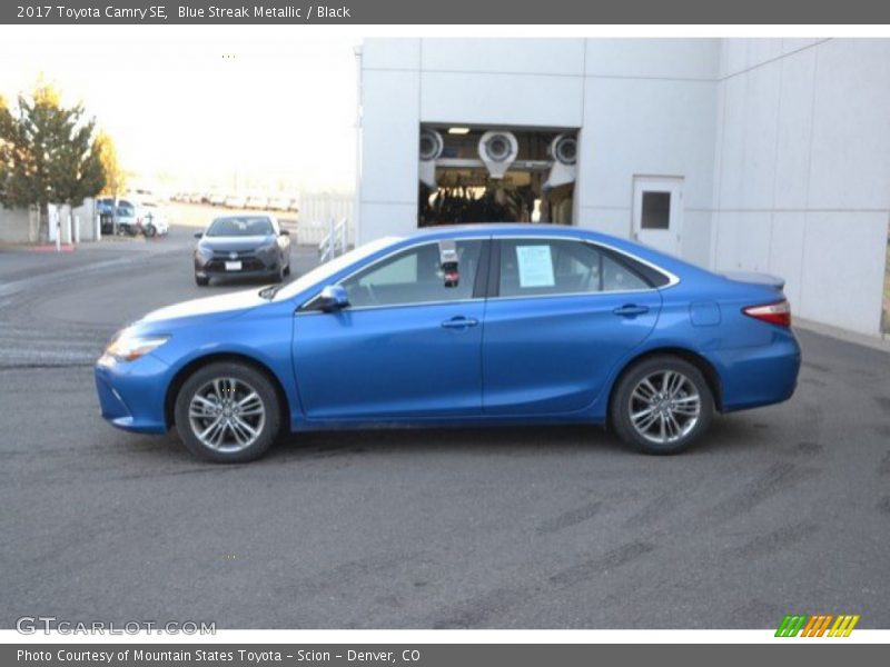 Blue Streak Metallic / Black 2017 Toyota Camry SE