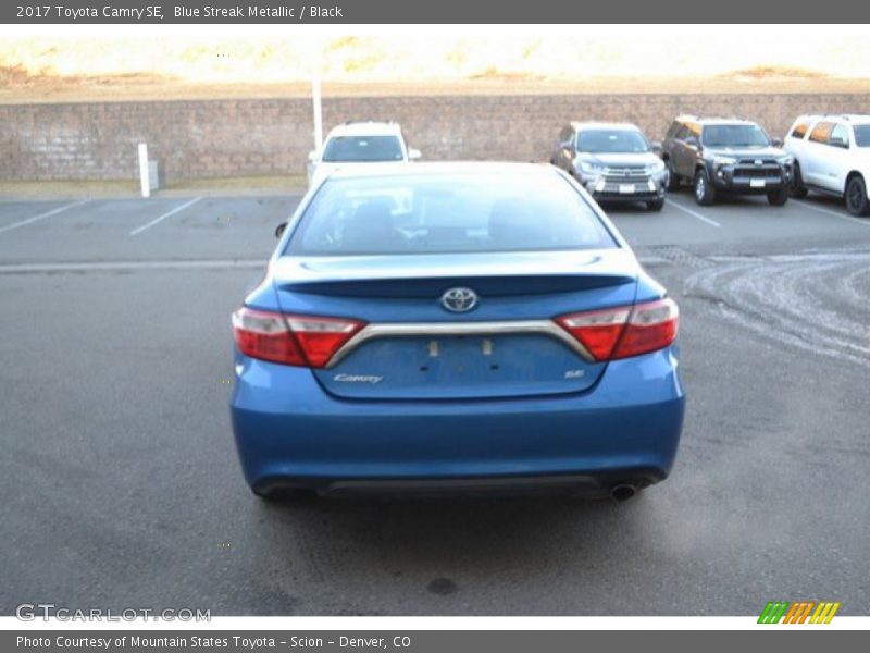 Blue Streak Metallic / Black 2017 Toyota Camry SE