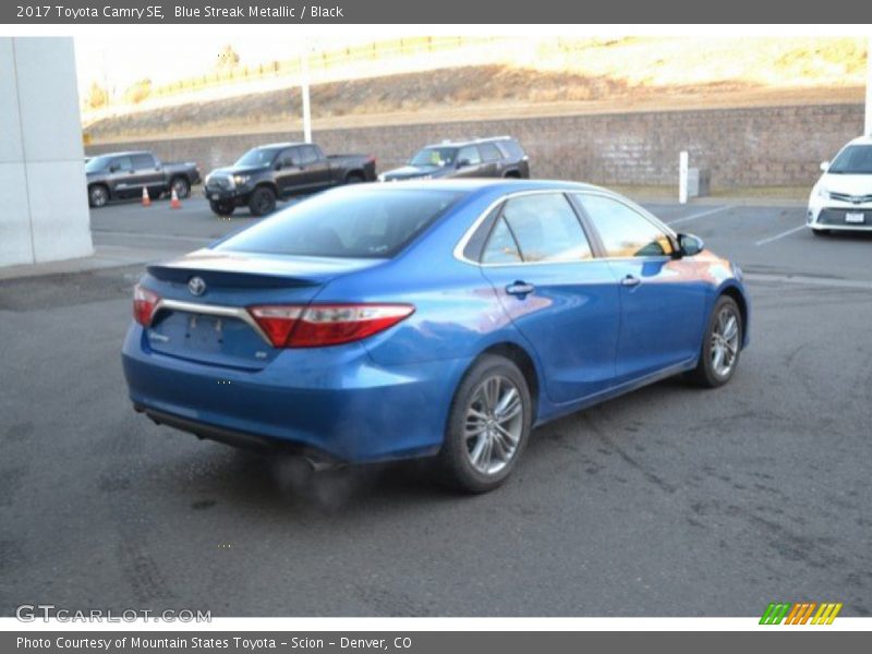 Blue Streak Metallic / Black 2017 Toyota Camry SE