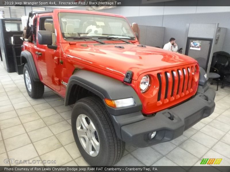 Firecracker Red / Black/Heritage Tan 2019 Jeep Wrangler Sport 4x4