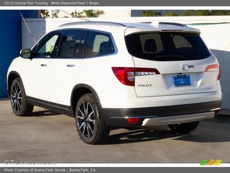 White Diamond Pearl / Beige 2019 Honda Pilot Touring