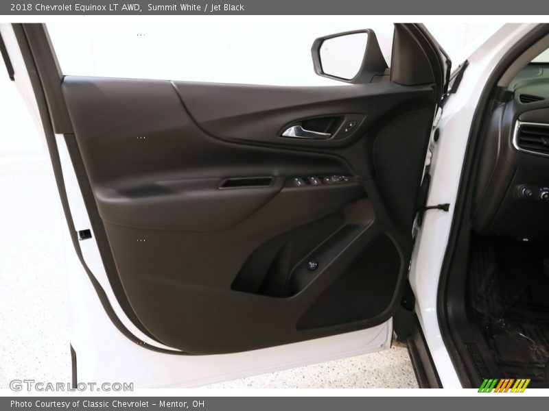 Summit White / Jet Black 2018 Chevrolet Equinox LT AWD