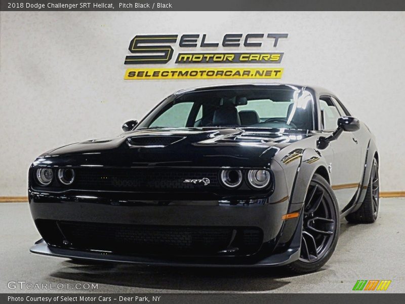 Pitch Black / Black 2018 Dodge Challenger SRT Hellcat