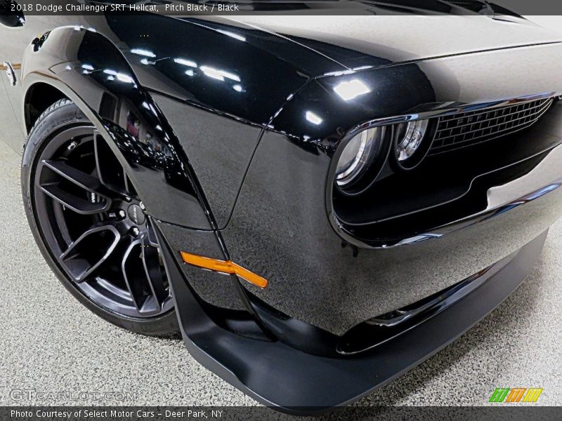 Pitch Black / Black 2018 Dodge Challenger SRT Hellcat