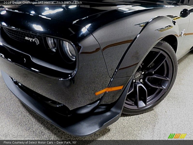 Pitch Black / Black 2018 Dodge Challenger SRT Hellcat