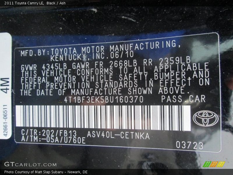 Black / Ash 2011 Toyota Camry LE