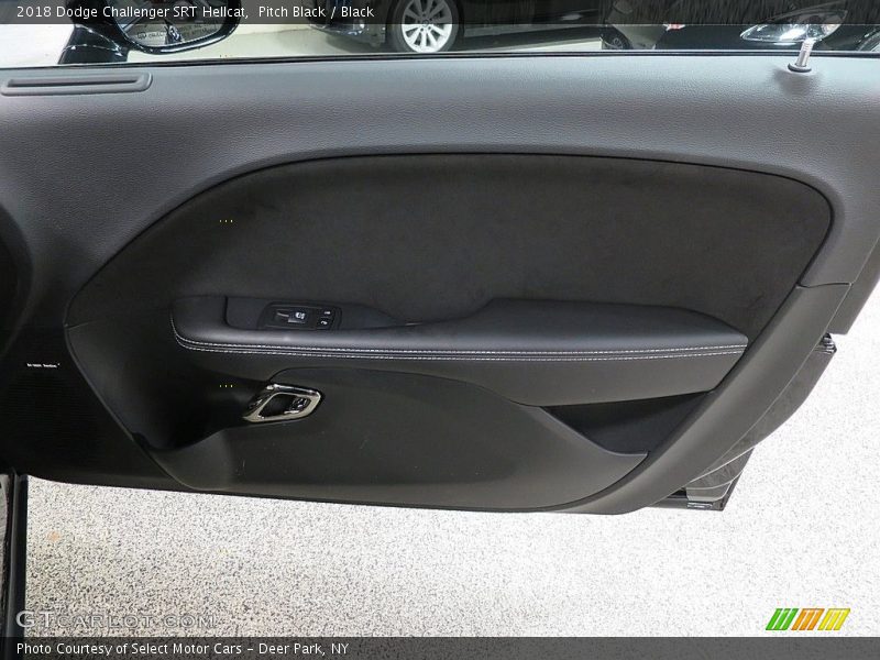 Pitch Black / Black 2018 Dodge Challenger SRT Hellcat