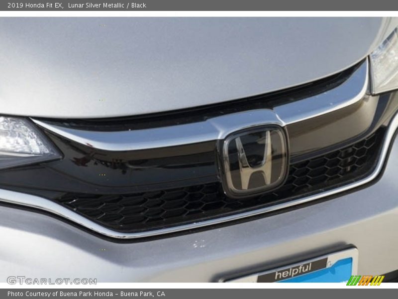 Lunar Silver Metallic / Black 2019 Honda Fit EX