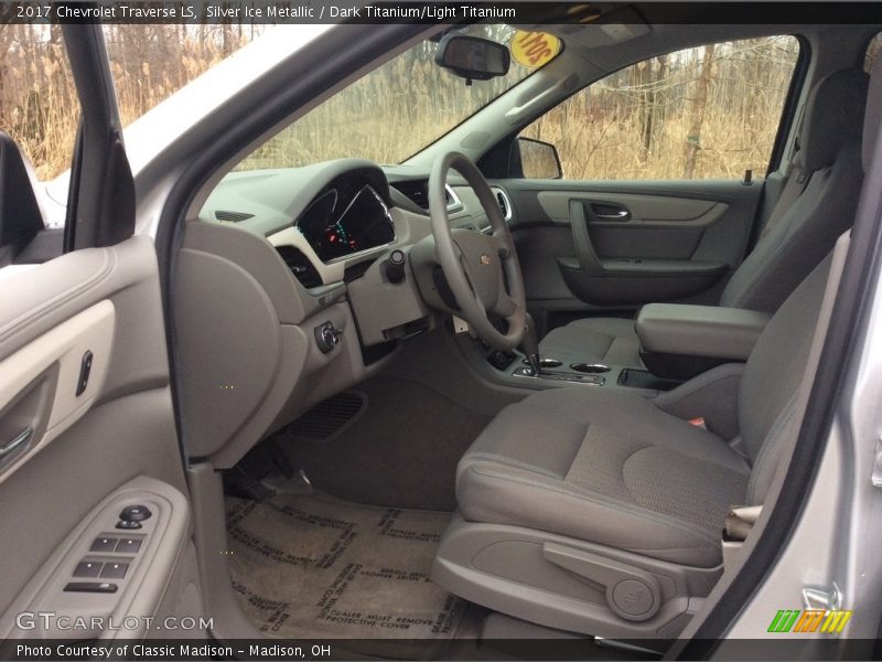 Silver Ice Metallic / Dark Titanium/Light Titanium 2017 Chevrolet Traverse LS