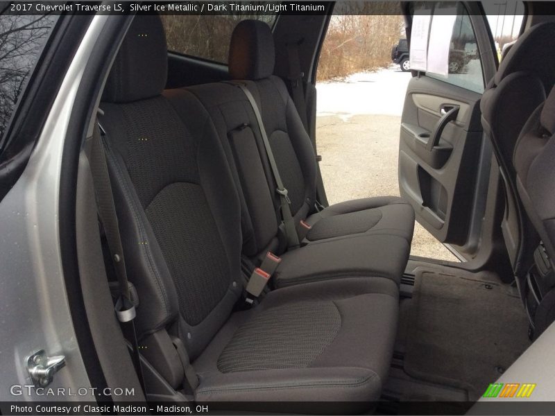 Silver Ice Metallic / Dark Titanium/Light Titanium 2017 Chevrolet Traverse LS
