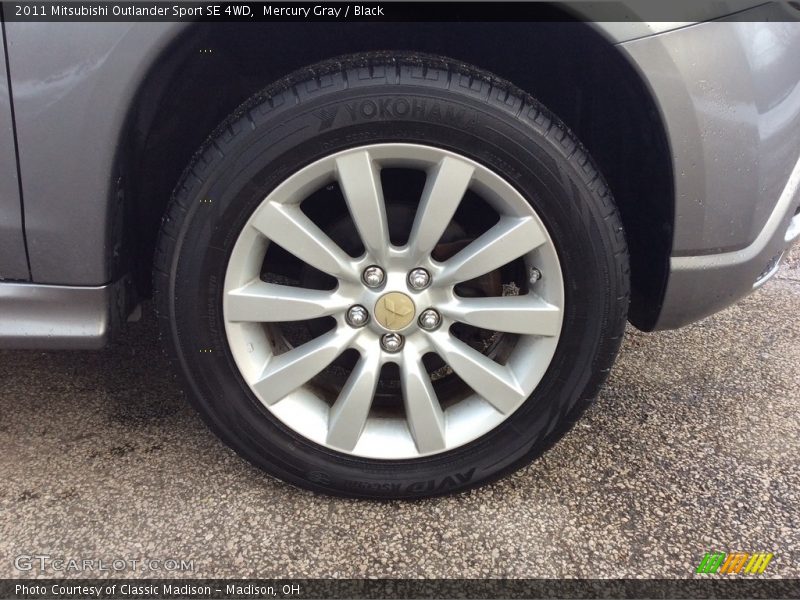 Mercury Gray / Black 2011 Mitsubishi Outlander Sport SE 4WD