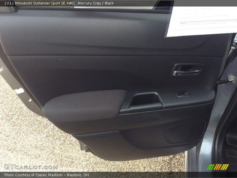 Mercury Gray / Black 2011 Mitsubishi Outlander Sport SE 4WD