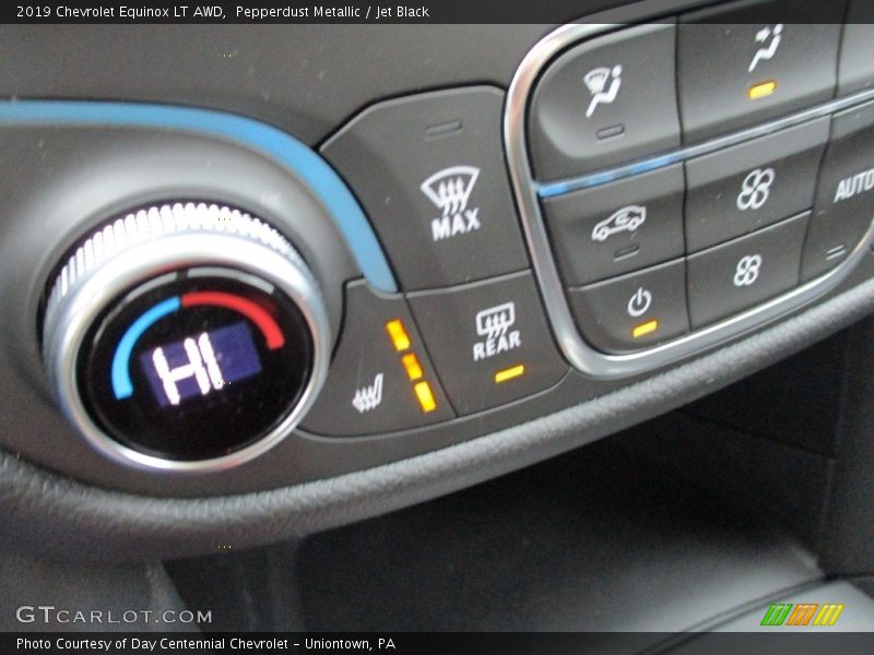 Pepperdust Metallic / Jet Black 2019 Chevrolet Equinox LT AWD