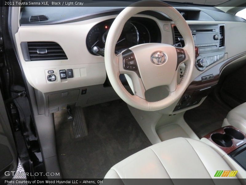 Black / Light Gray 2011 Toyota Sienna XLE