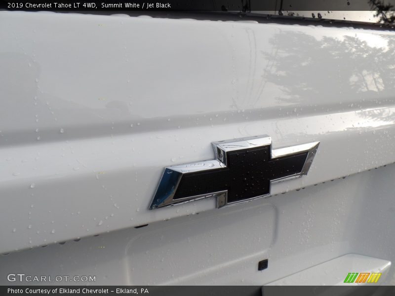 Summit White / Jet Black 2019 Chevrolet Tahoe LT 4WD