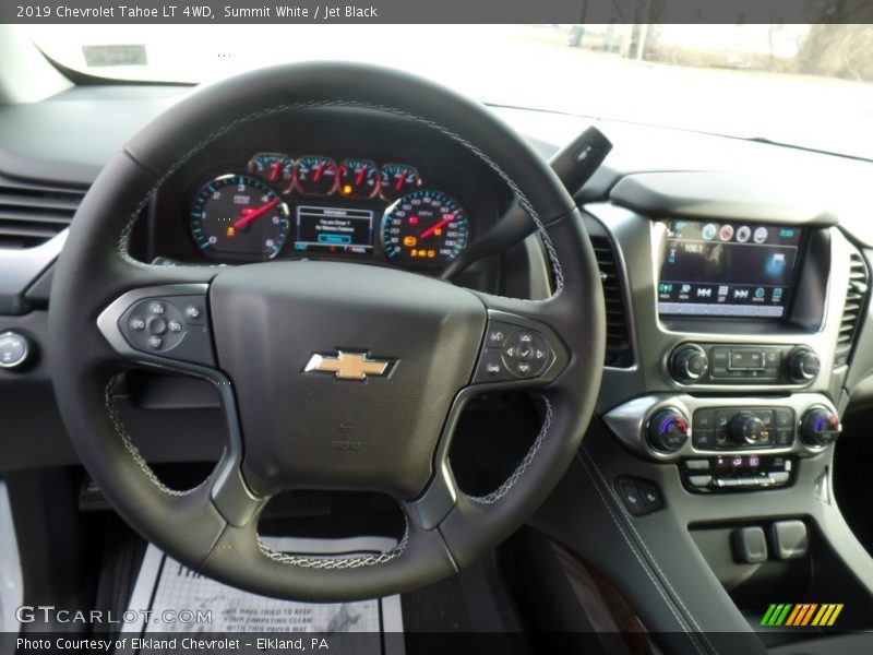 Summit White / Jet Black 2019 Chevrolet Tahoe LT 4WD