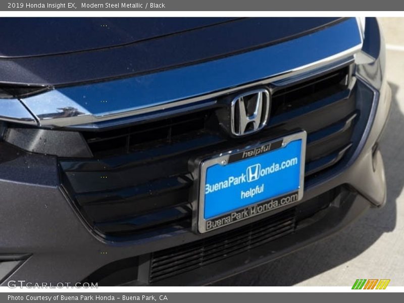 Modern Steel Metallic / Black 2019 Honda Insight EX