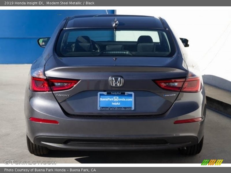 Modern Steel Metallic / Black 2019 Honda Insight EX