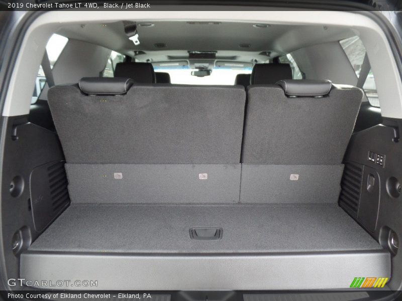  2019 Tahoe LT 4WD Trunk