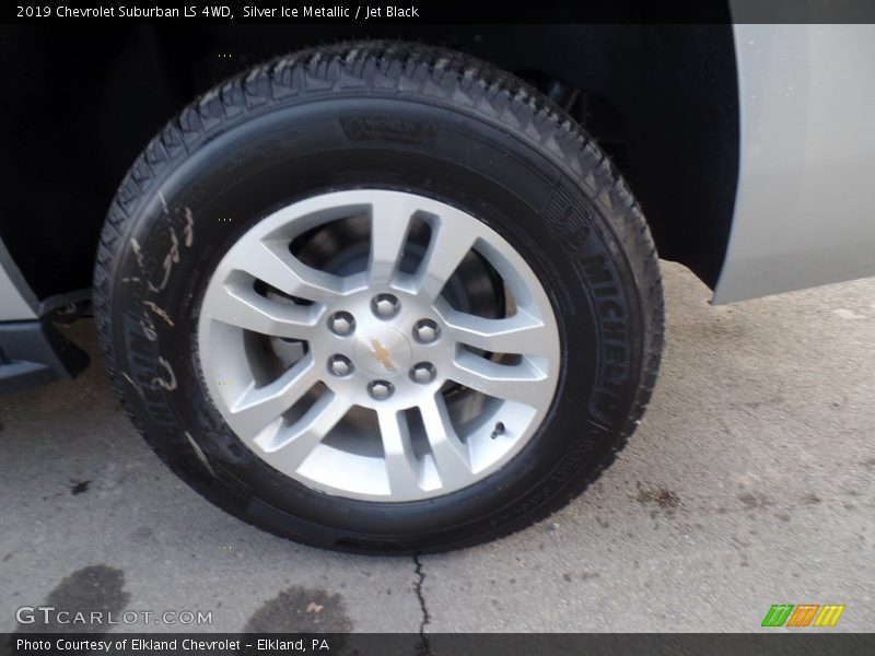 Silver Ice Metallic / Jet Black 2019 Chevrolet Suburban LS 4WD