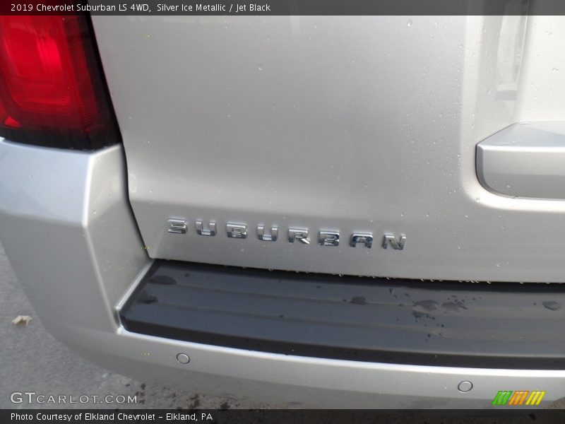 Silver Ice Metallic / Jet Black 2019 Chevrolet Suburban LS 4WD