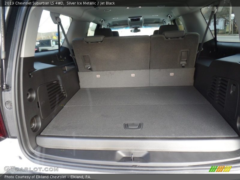Silver Ice Metallic / Jet Black 2019 Chevrolet Suburban LS 4WD