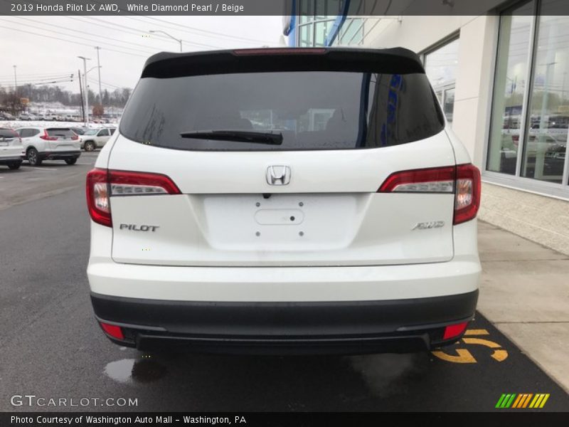 White Diamond Pearl / Beige 2019 Honda Pilot LX AWD