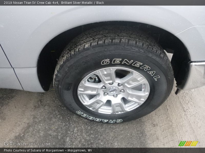 Brilliant Silver Metallic / Black 2019 Nissan Titan SV Crew Cab 4x4