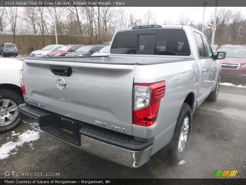Brilliant Silver Metallic / Black 2019 Nissan Titan SV Crew Cab 4x4