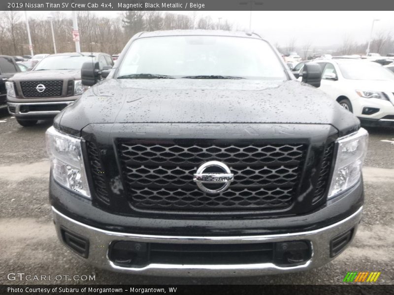 Magnetic Black Metallic / Beige 2019 Nissan Titan SV Crew Cab 4x4