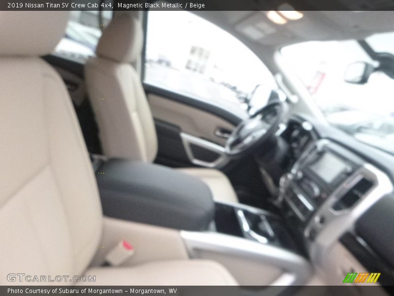 Magnetic Black Metallic / Beige 2019 Nissan Titan SV Crew Cab 4x4