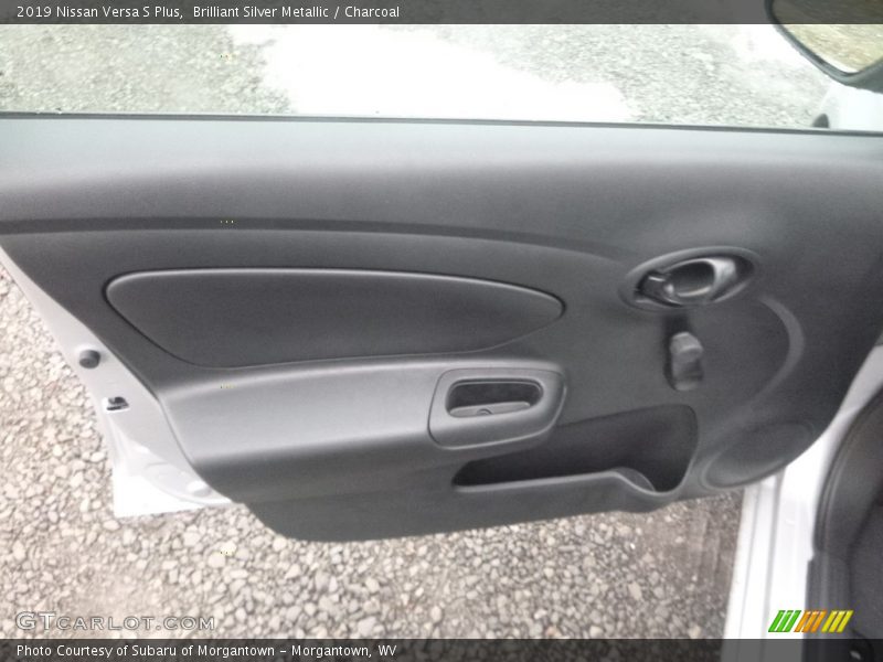 Brilliant Silver Metallic / Charcoal 2019 Nissan Versa S Plus
