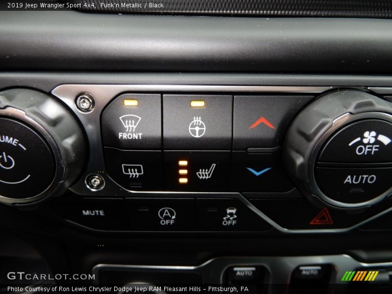 Punk'n Metallic / Black 2019 Jeep Wrangler Sport 4x4