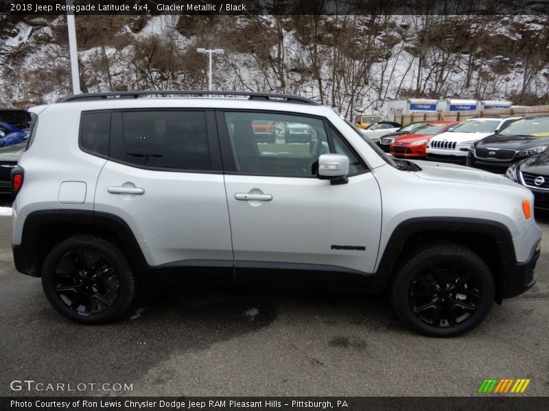 Glacier Metallic / Black 2018 Jeep Renegade Latitude 4x4
