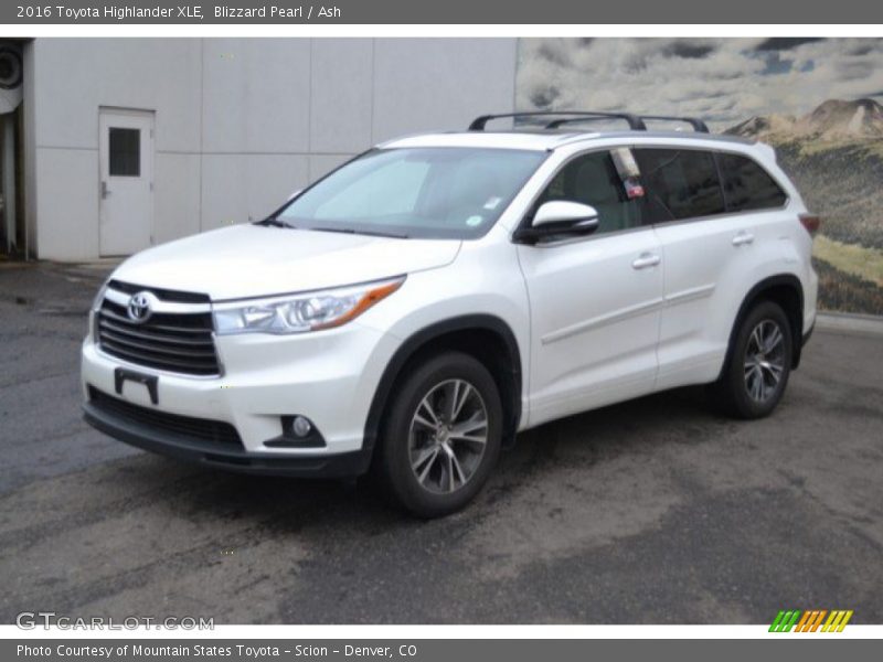 Blizzard Pearl / Ash 2016 Toyota Highlander XLE