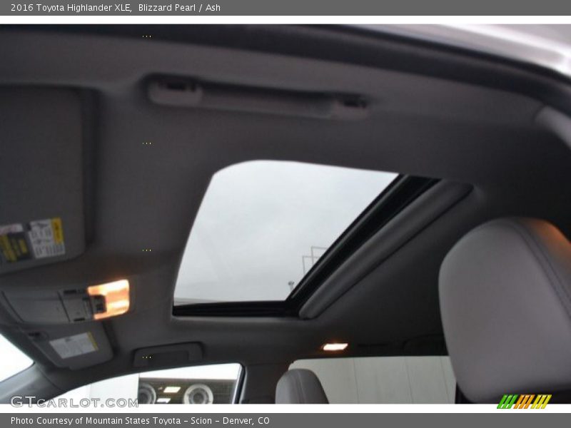 Blizzard Pearl / Ash 2016 Toyota Highlander XLE