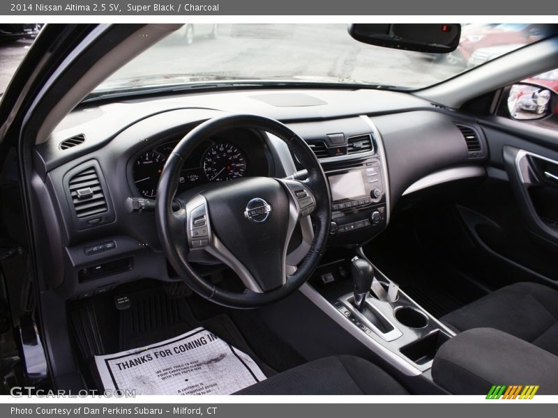 Super Black / Charcoal 2014 Nissan Altima 2.5 SV