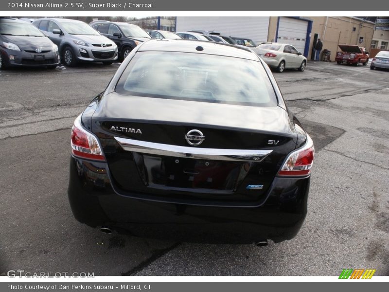 Super Black / Charcoal 2014 Nissan Altima 2.5 SV
