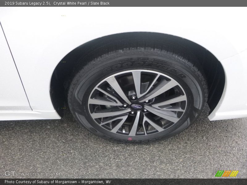 Crystal White Pearl / Slate Black 2019 Subaru Legacy 2.5i