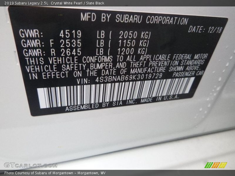Crystal White Pearl / Slate Black 2019 Subaru Legacy 2.5i
