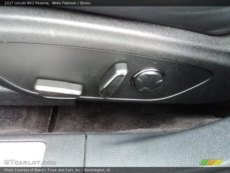 White Platinum / Ebony 2017 Lincoln MKZ Reserve