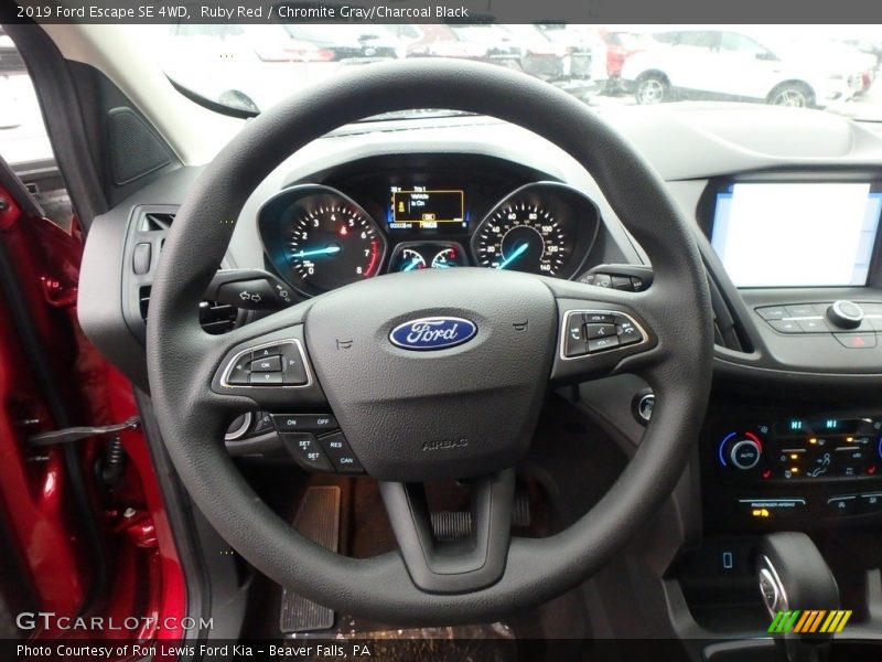 Ruby Red / Chromite Gray/Charcoal Black 2019 Ford Escape SE 4WD