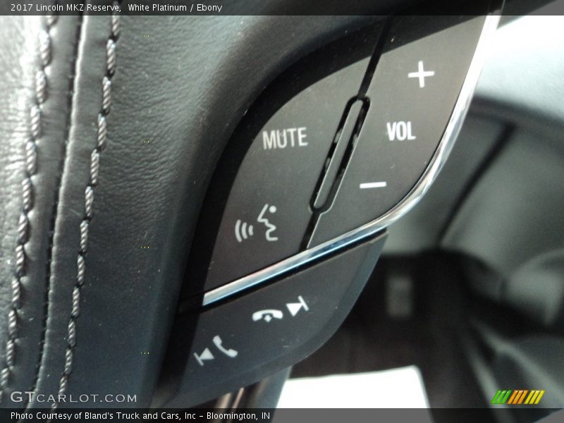 White Platinum / Ebony 2017 Lincoln MKZ Reserve