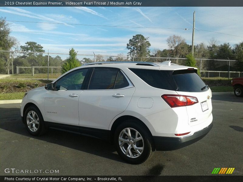 Iridescent Pearl Tricoat / Medium Ash Gray 2019 Chevrolet Equinox Premier