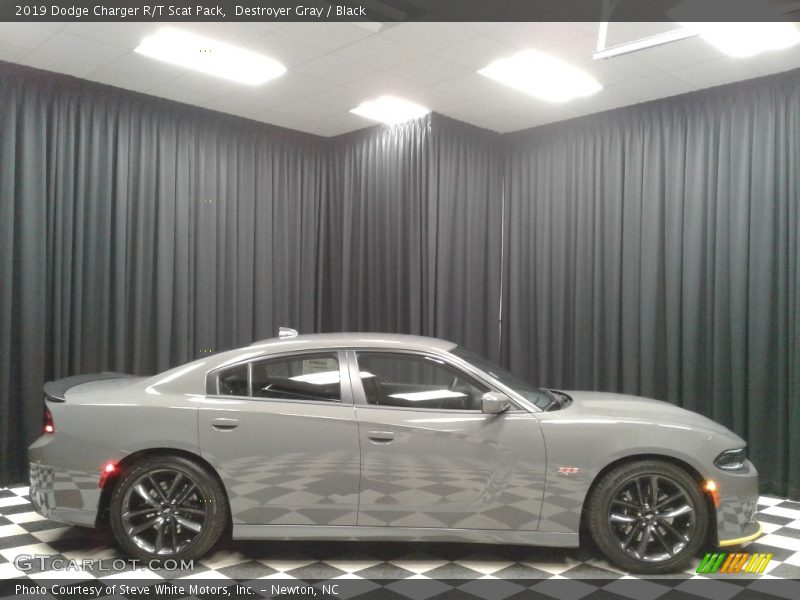Destroyer Gray / Black 2019 Dodge Charger R/T Scat Pack