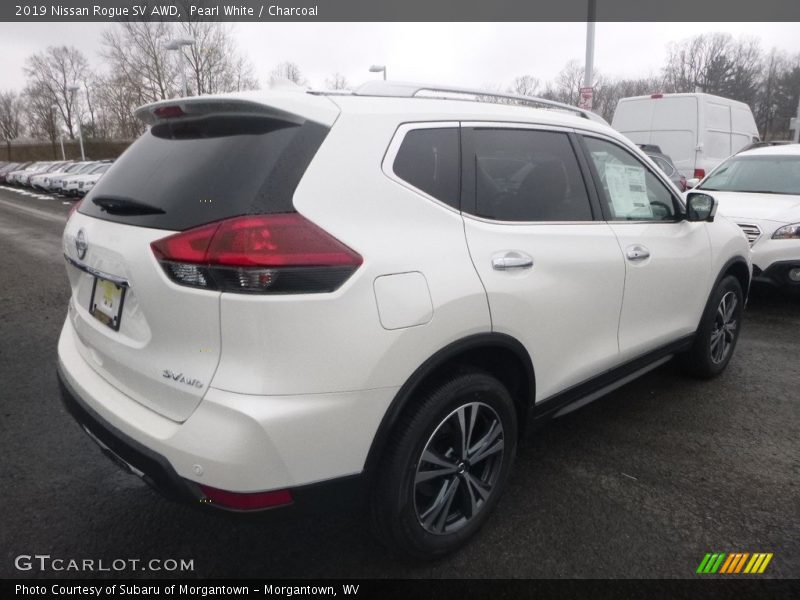 Pearl White / Charcoal 2019 Nissan Rogue SV AWD