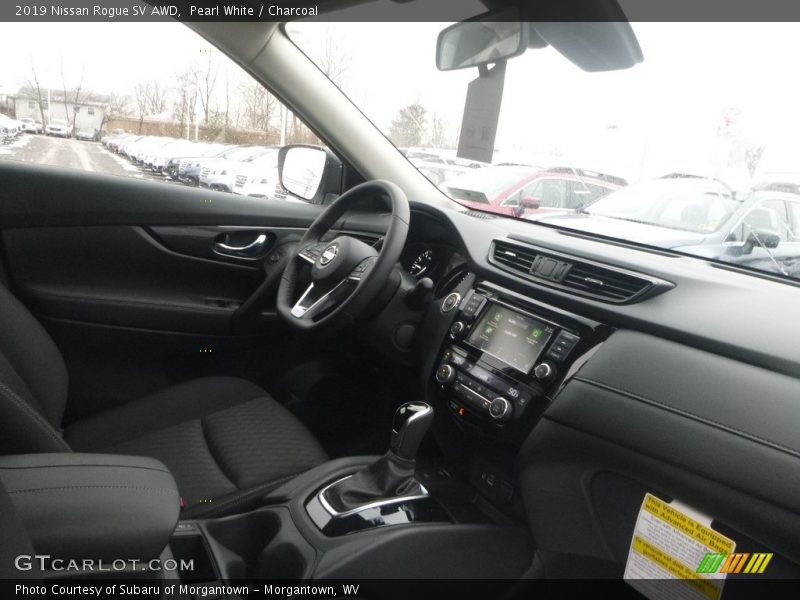 Pearl White / Charcoal 2019 Nissan Rogue SV AWD