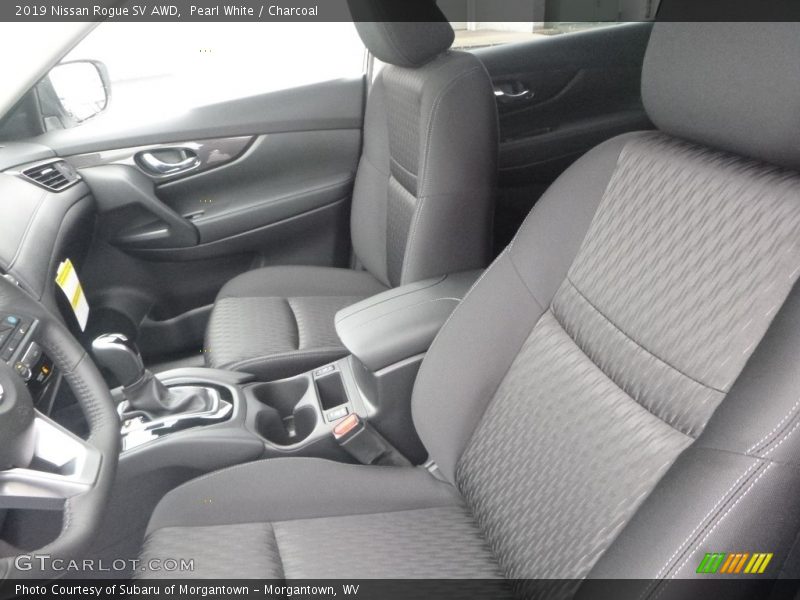 Pearl White / Charcoal 2019 Nissan Rogue SV AWD