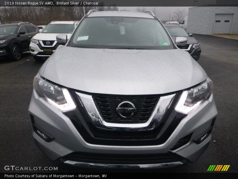 Brilliant Silver / Charcoal 2019 Nissan Rogue SV AWD
