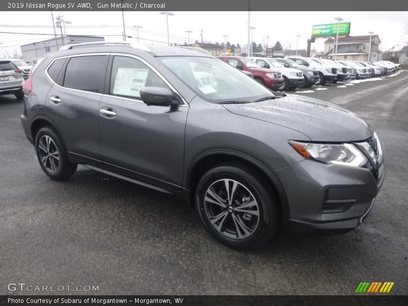Gun Metallic / Charcoal 2019 Nissan Rogue SV AWD